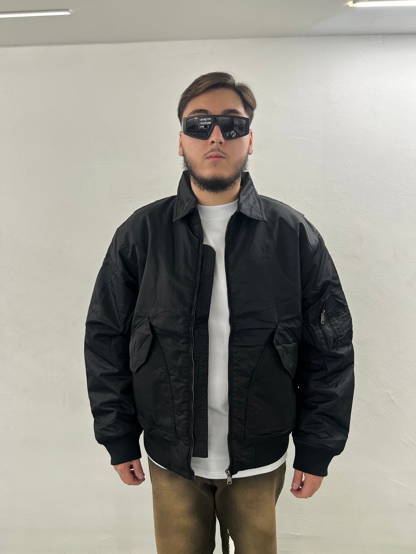 AVIATOR BLACK OVERSIZE